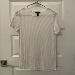 White ribbed basic tee